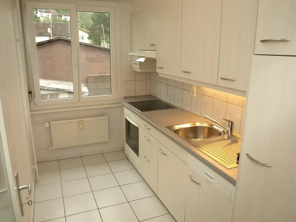 Appartamento tranquillo di 4,5 locali a 81 m2 al 1° piano – foto 2 di 12