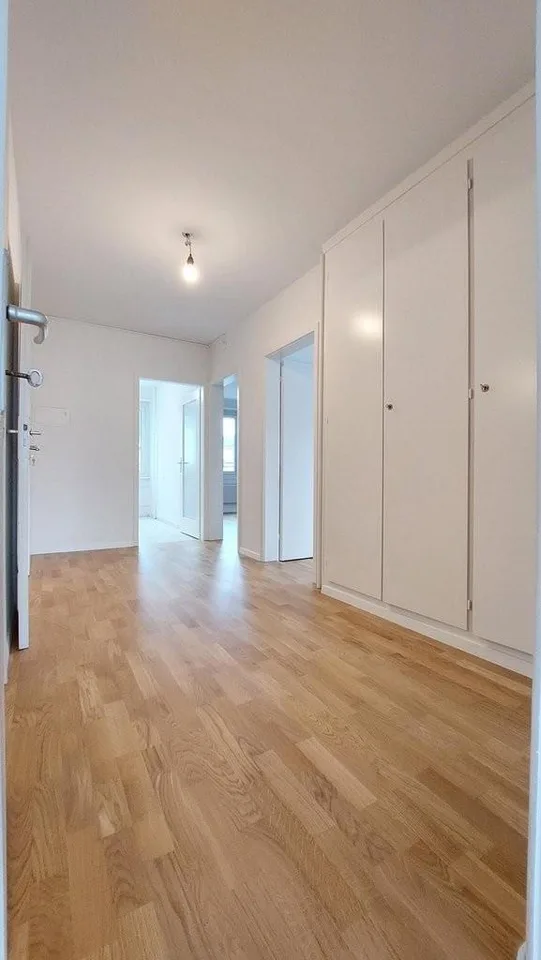 Appartamento tranquillo di 4,5 locali a 81 m2 al 1° piano – foto 10 di 12