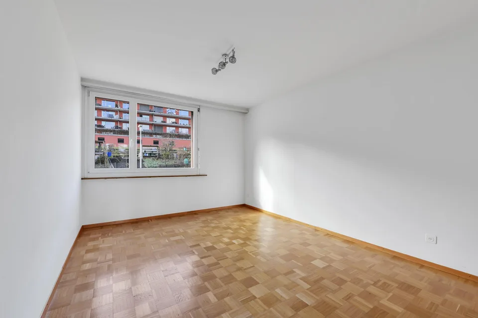 Idealer Grundriss, zwei Balkone & Cheminée – Foto 8 von 9