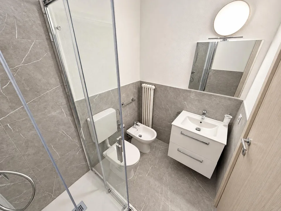 1,5 Zimmerwohnung renoviert und modern in Lugano – Foto 5 von 6
