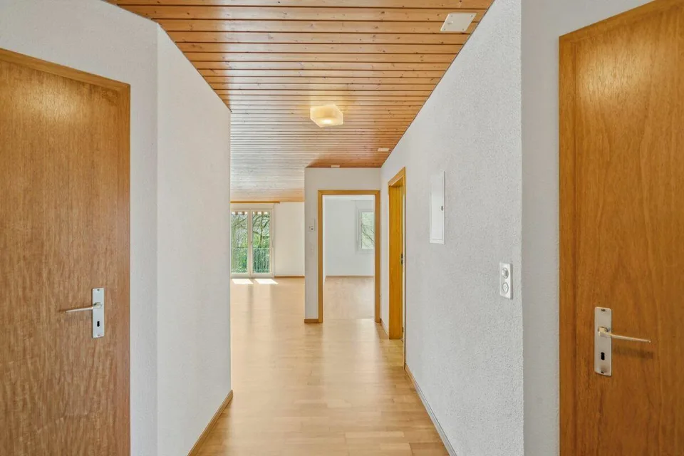 Charmante 4.5-Zimmerwohnung Erdgeschoss in Stadtnähe – foto 5 di 12