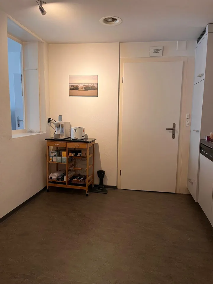 2.5-Zimmer-Wohnung an der Neustadtgasse mit kleinem Balkon – Foto 4 von 8