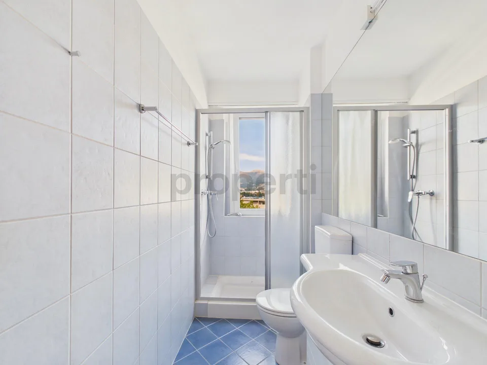 Appartamento 2,5 locali Vista Lago, Piscina Condominiale,e Roof-Top... – photo 9 of 14