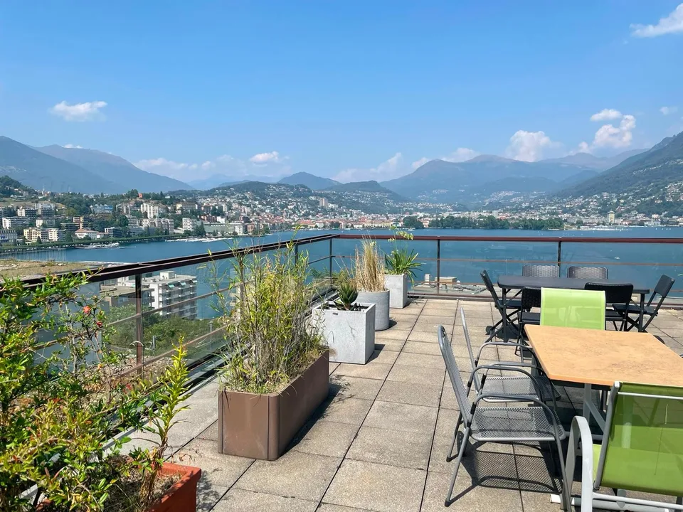 Appartamento 2,5 locali Vista Lago, Piscina Condominiale,e Roof-Top... – photo 13 of 14