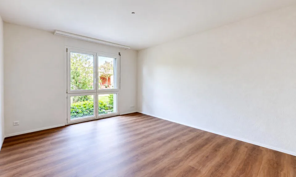 Attraktive 4.5-Zimmer-Gartenwohnung in Zürich-Seebach – Foto 8 von 11