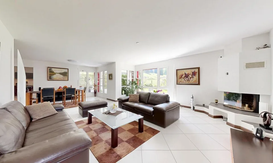 4.5 Zimmer Wohnung in Couvet – Foto 3 von 13