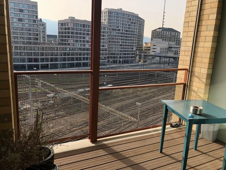 Moderne 2.5-Zimmerwohnung F37_703 mit Loggia direkt am Zürich Haupt... – photo 5 sur 6