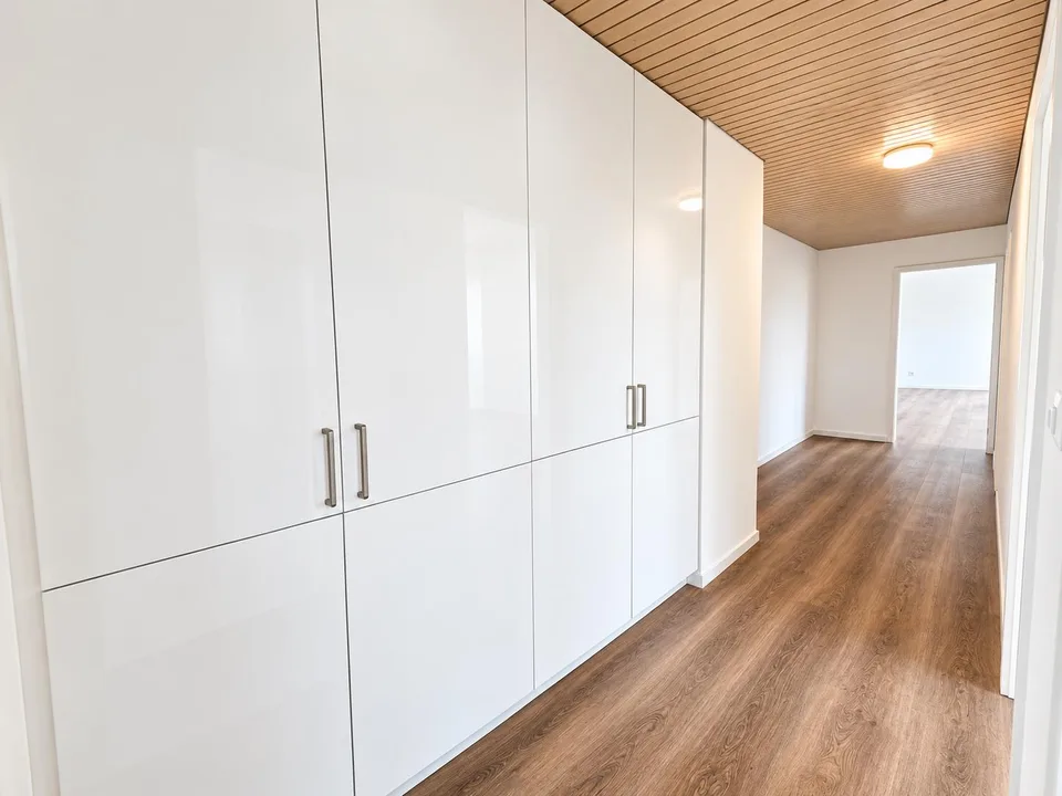 Sanierte Wohnung mit sonniger Aussicht – Foto 9 von 11