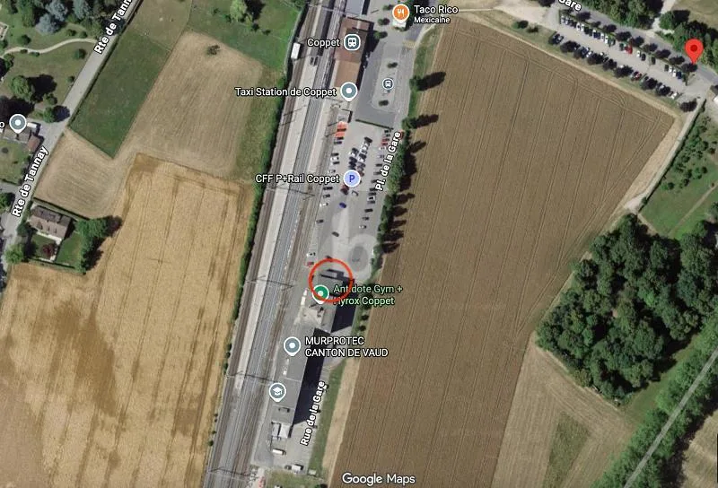 TRÈS BEAU LOCAL INDUSTRIEL POUR ARTISANAT – Foto 2 von 6