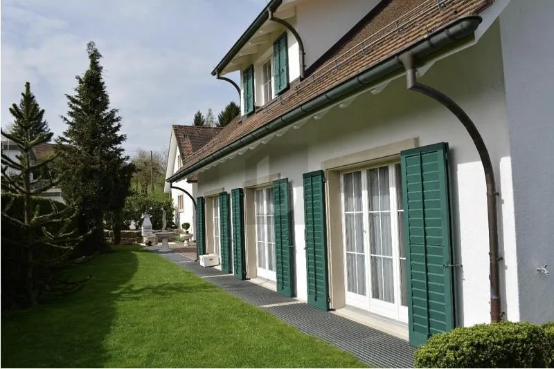 7 Zimmer Landhaus in Lengnau AG – Foto 2 von 6
