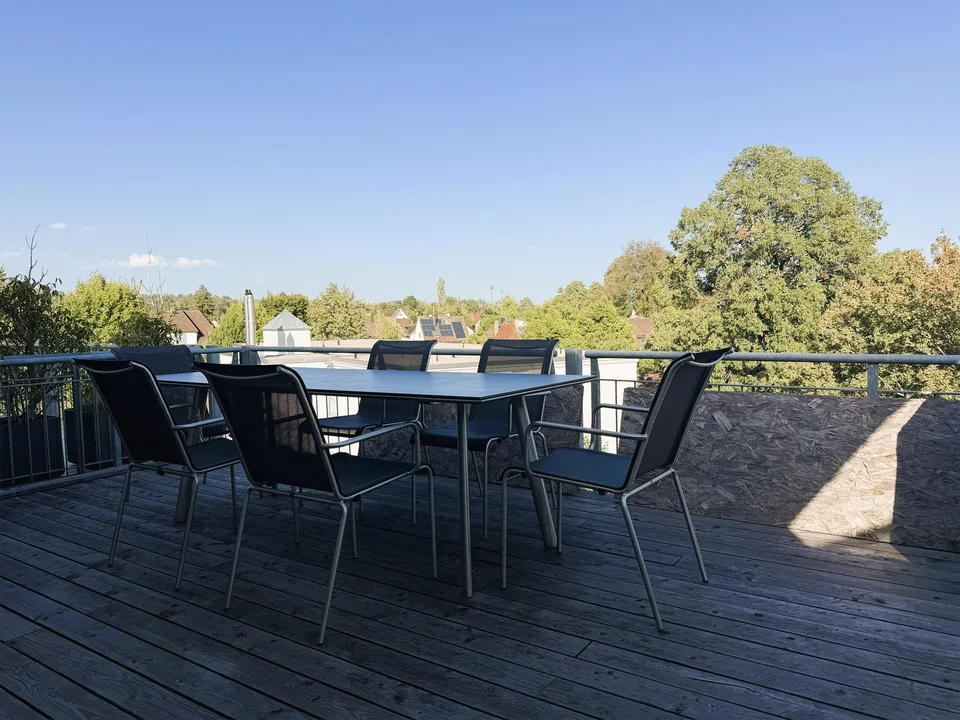 Maisonette-Wohnung mit grosser Terrasse, bevorzugte Lage, Breite – Foto 12 von 14