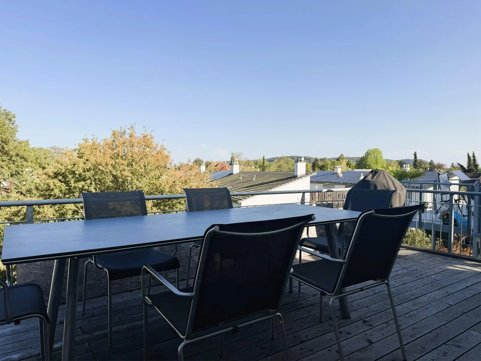 Maisonette-Wohnung mit grosser Terrasse, bevorzugte Lage, Breite – Foto 11 von 14