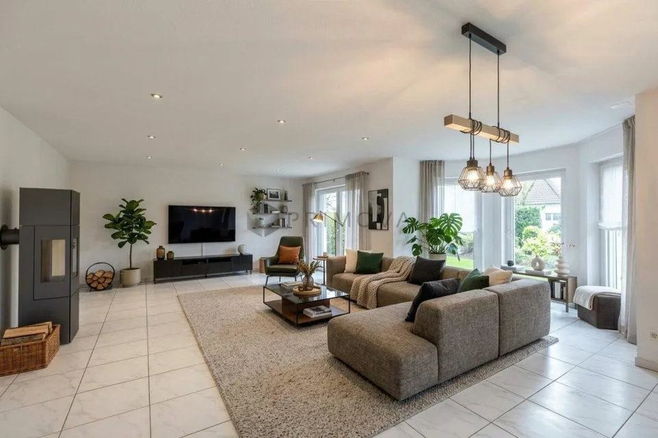 Grosszügiges 7.5 Zimmer Einfamilienhaus mit Sauna, Garten und sechs... – Foto 2 von 12