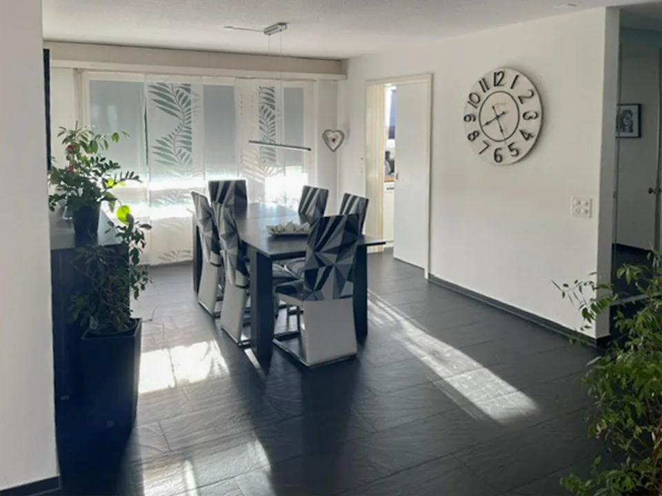 Traumhafte Attika-Maisonette-Wohnung mit fantastischer Aussicht – photo 4 sur 14