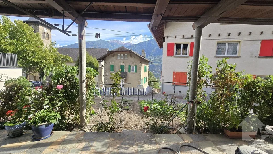 Doppelhaushälfte im Dorf vollständig zu renovieren – Foto 4 von 21