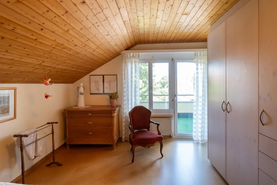 Einfamilienhaus mit Einliegerwohnung und wunderschönem Garten – Foto 21 von 30