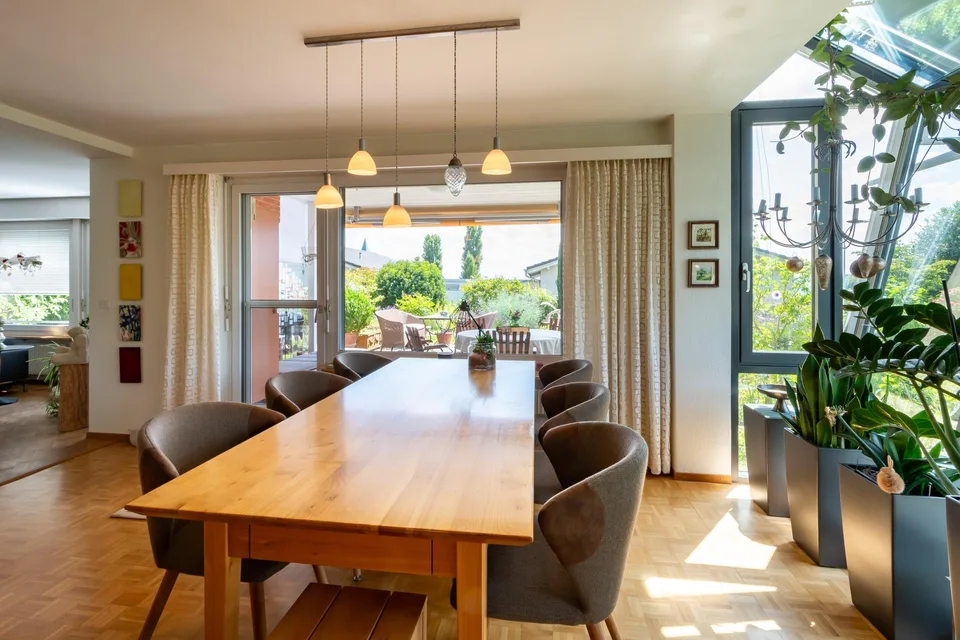 Einfamilienhaus mit Einliegerwohnung und wunderschönem Garten – Foto 15 von 30