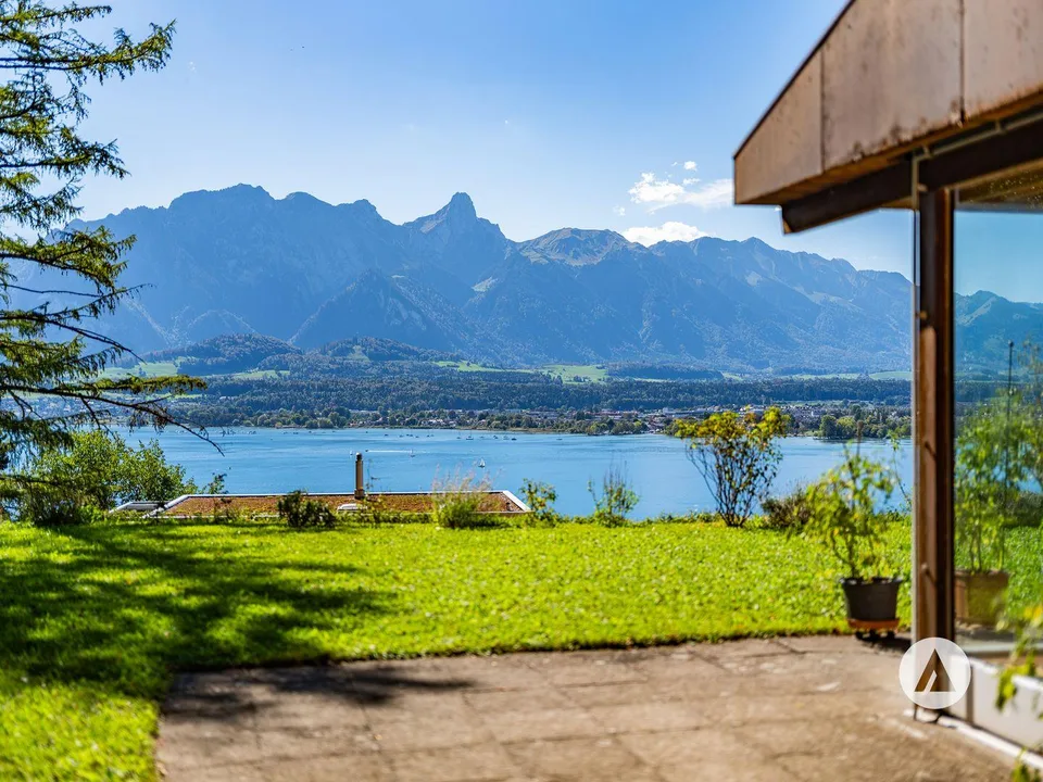 Ein Zuhause voller Geschichte, umgeben von Wald und See – foto 8 di 13