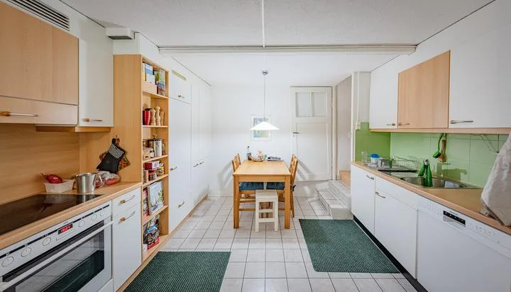 OPPORTUNITÄT BEI WINTERTHUR: MEHRFAMILIENHAUS MIT MASSIVER BAULANDR... – foto 5 di 8