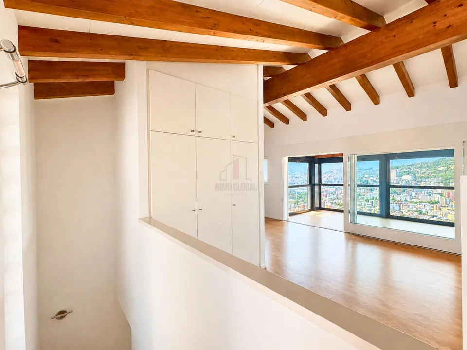 IHRE WOHNUNG IN EINER EXKLUSIVEN GEGENDE MIT TEILWEISEM SEEBLICK – Foto 2 von 13