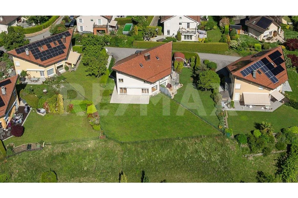 Magnifique Maison familiale avec vue panoramique sur le lac et les ... – foto 8 di 8