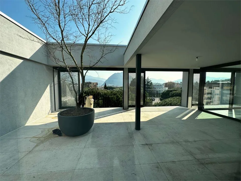 Splendido attico panoramico con ampio terrazzo – Foto 8 von 13
