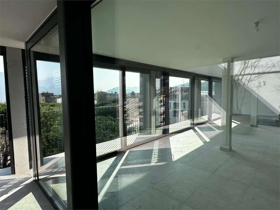 Splendido attico panoramico con ampio terrazzo – Foto 12 von 13