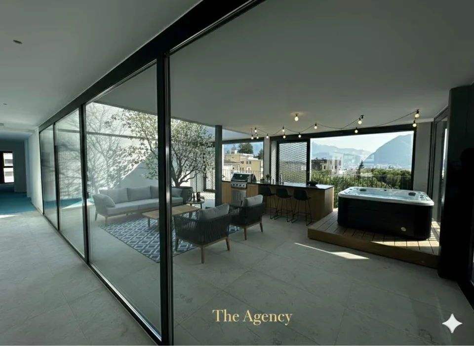 Splendido attico panoramico con ampio terrazzo – Foto 5 von 13