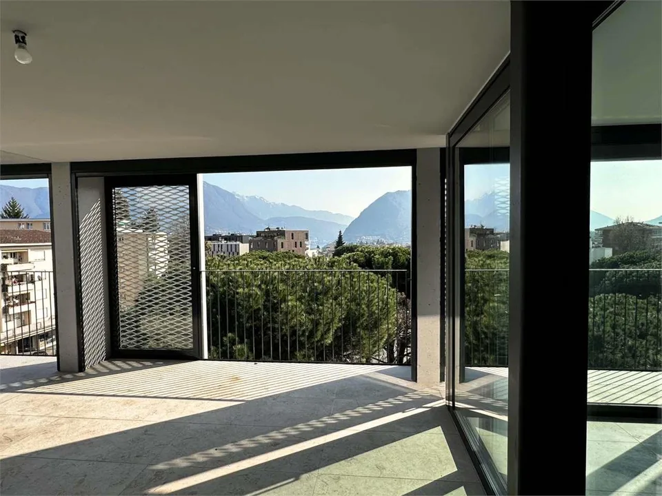 Splendido attico panoramico con ampio terrazzo – Foto 11 von 13