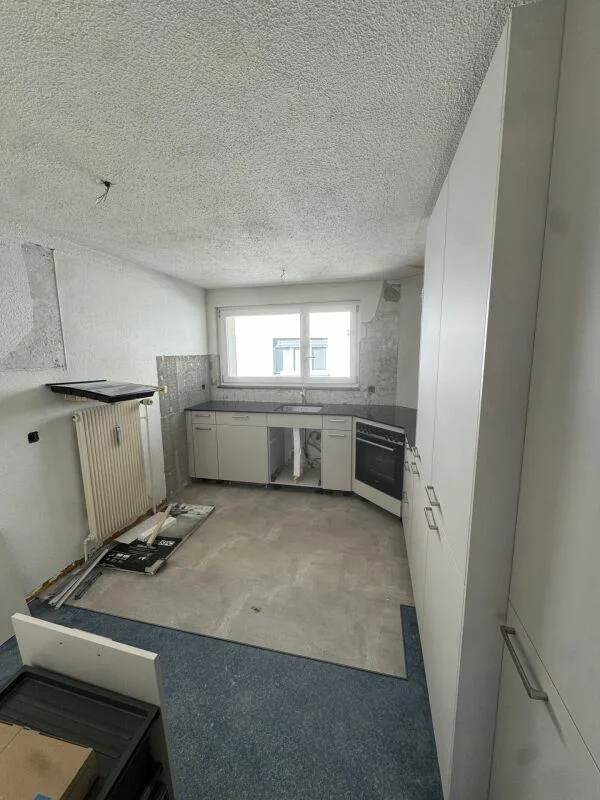 Bright 4½-room apartment with new kitchen and new bathroom – photo 4 of 6