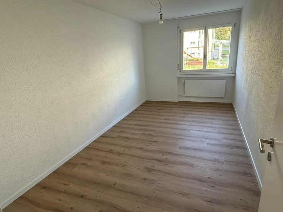 4.5 Zimmer-Wohnung – photo 4 of 12