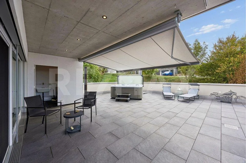 Appartement d'attique exclusif avec accès direct par ascenseur & grande terrasse sur le toit – photo 10 sur 13