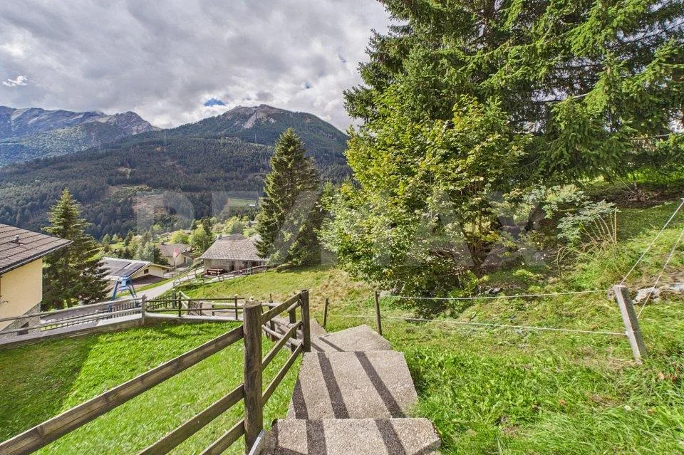 Grigioni - Terreno edificabile con vista panoramica sulle montagne – foto 5 di 13