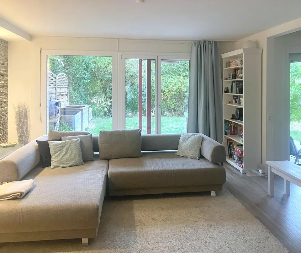 Helle 4.5-Zimmer-Wohnung mit einzigartiger Aussicht in Allschwil – foto 2 di 22