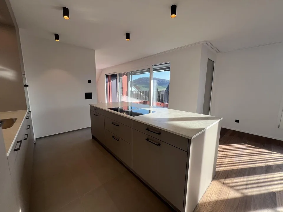Maisonette der gehobenen Klasse - Erstbezug – Foto 2 von 13