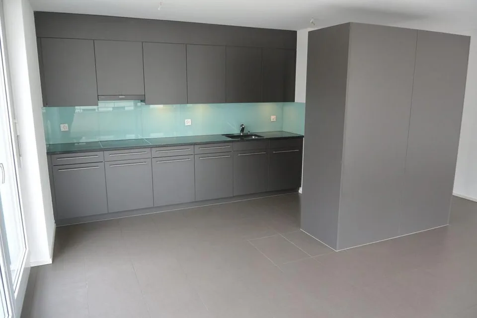 modern 3.5-room apartment in central location – photo 2 of 12