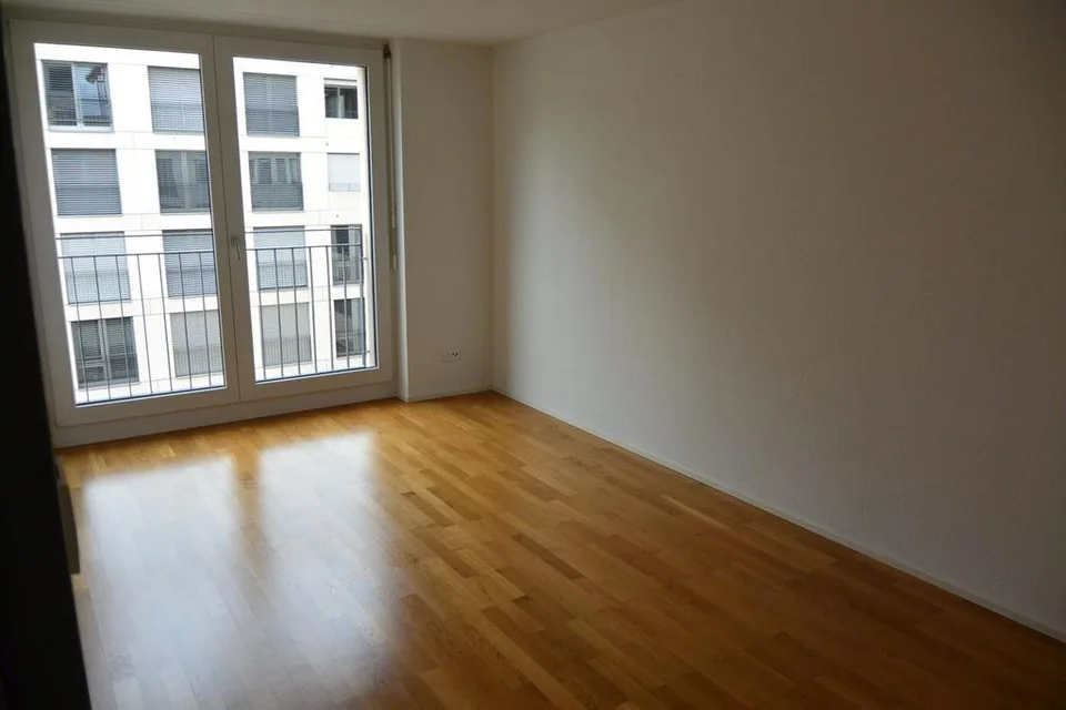 modern 3.5-room apartment in central location – photo 11 of 12