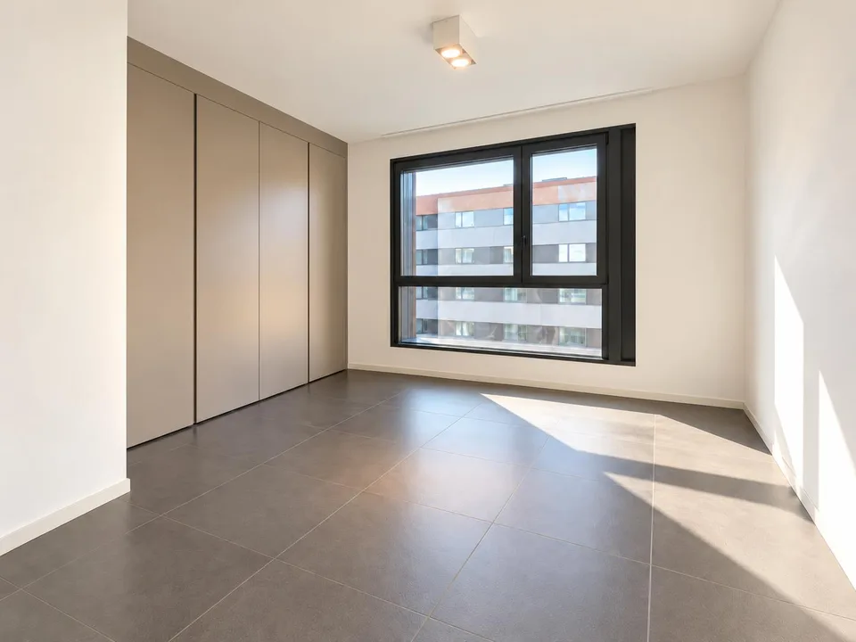 Elegante appartamento di 3.5 locali con parziale vista lago a Paradiso – Foto 5 von 10