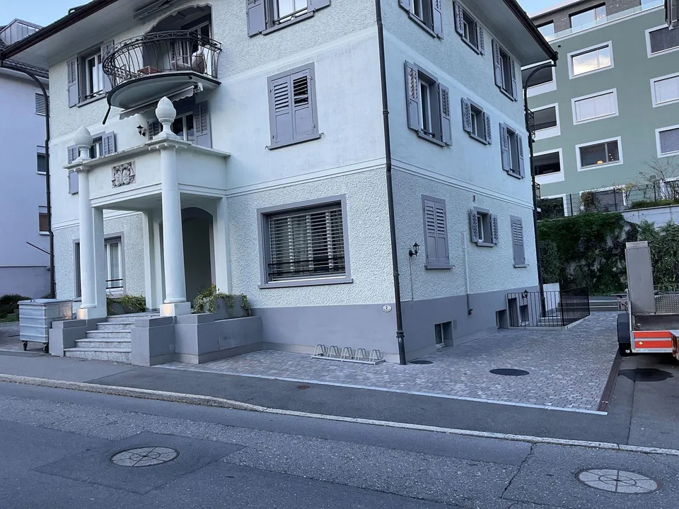 Parkplatz – Foto 3 von 7