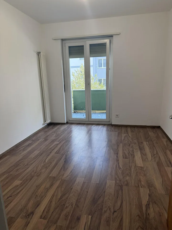 Affittasi spazioso appartamento di 3.5 locali a Locarno – photo 2 sur 6