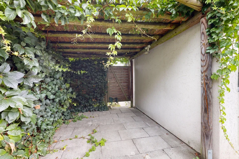 Maison jumelée de 5,5 pièces dans un quartier calme – photo 13 sur 13
