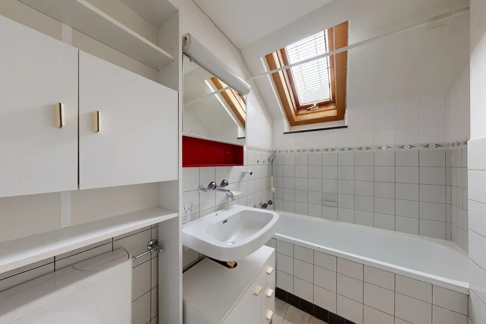 Maison jumelée de 5,5 pièces dans un quartier calme – photo 12 sur 13