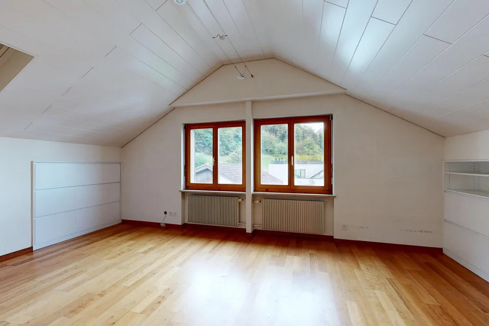 Maison jumelée de 5,5 pièces dans un quartier calme – photo 11 sur 13