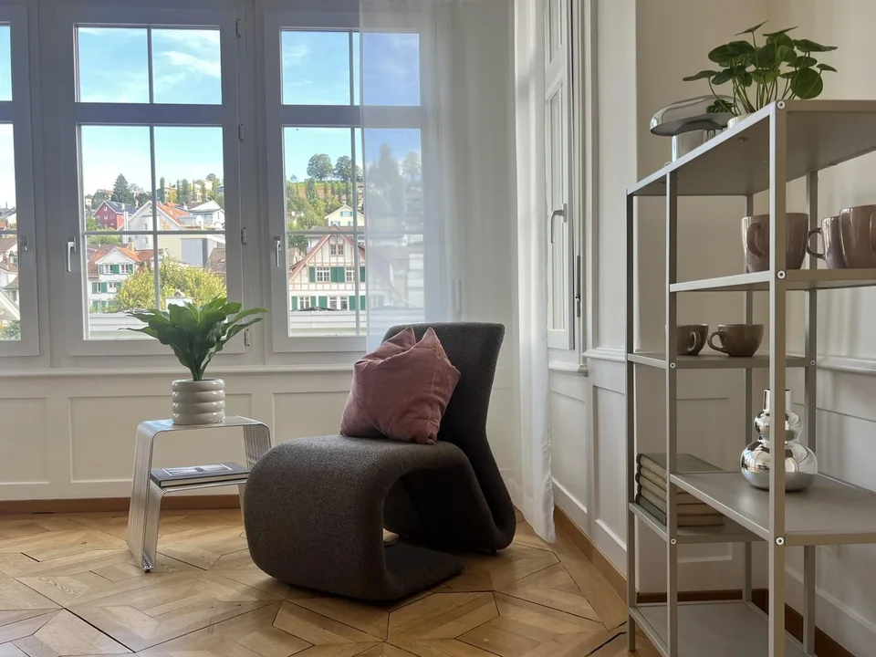 «Bijou Herisau 1920» – herrschaftlich wohnen auf 150 m² – Foto 4 von 10