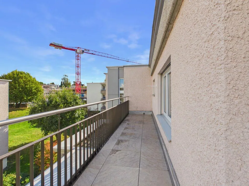 Appartement en attique 2.5 pièces avec vue panoramique merveilleuse – photo 17 sur 24