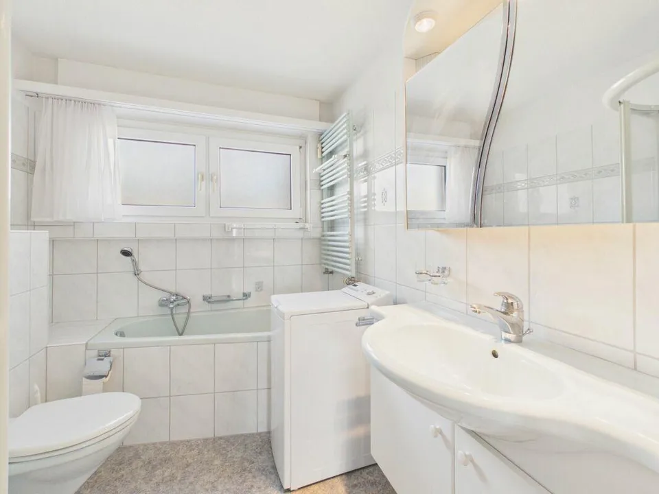 Appartement en attique 2.5 pièces avec vue panoramique merveilleuse – photo 7 sur 24