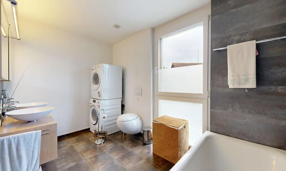 5.5-Zimmer-Duplexwohnung mit grosszügigen Terrassen in Niederglatt – Foto 10 von 11