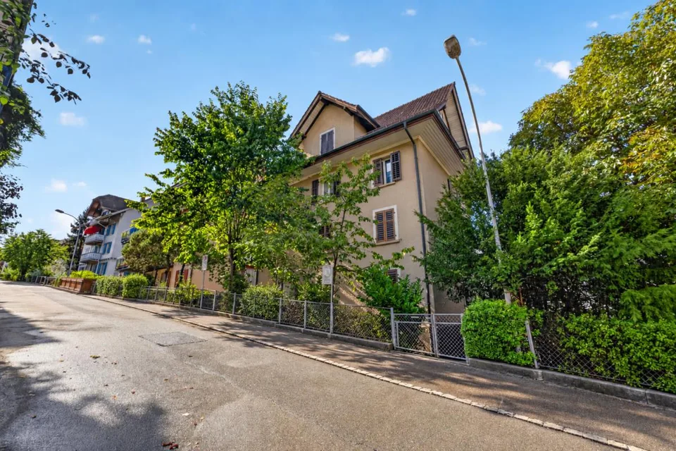 Vollvermietetes Mehrfamilienhaus mit Potenzial – Foto 2 von 6