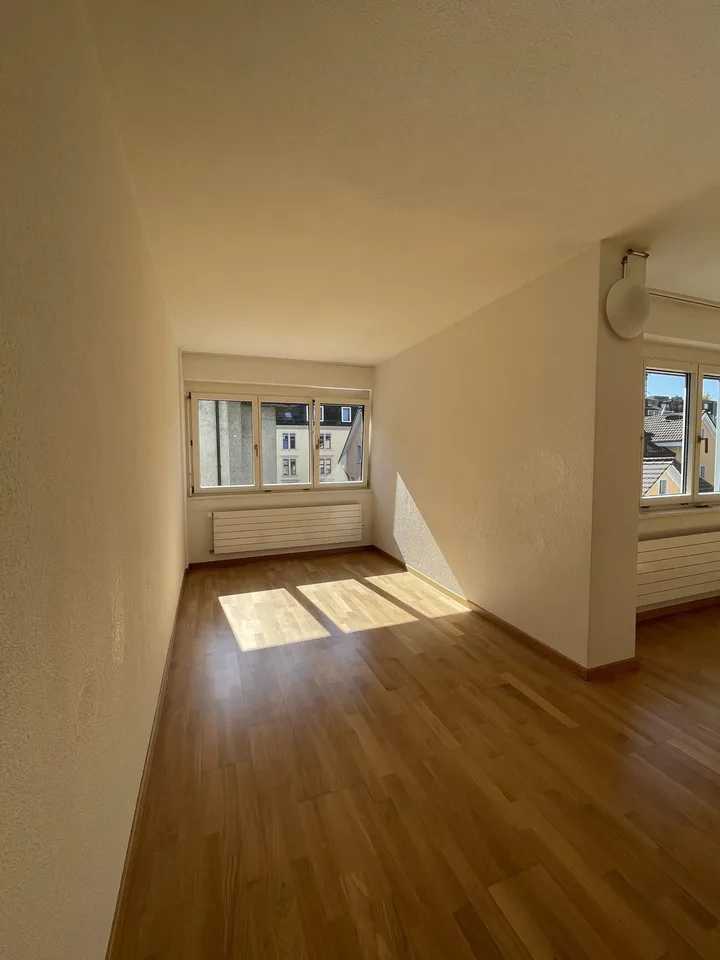 1-Zimmer-Wohnung an zentraler Lage im Kreis 4 – Foto 5 von 6