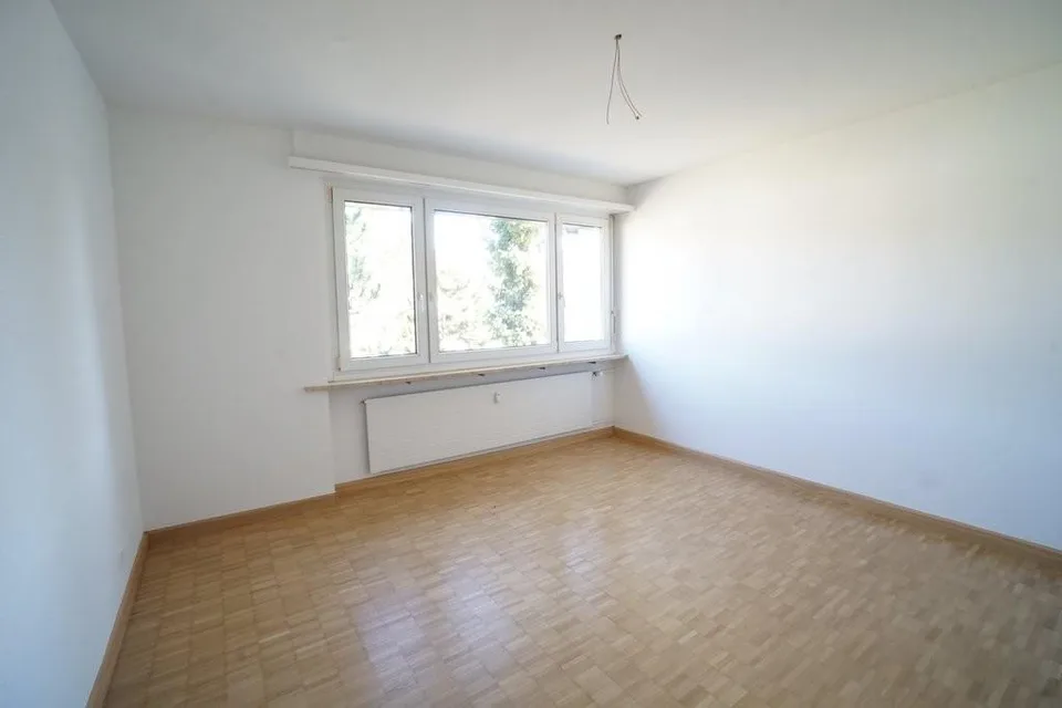 Moderne 3-Zimmerwohnung an familienfreundlicher Lage in Aesch – Foto 9 von 11